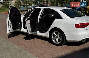 Седан Audi A4 2014 в 