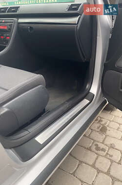 Седан Audi A4 2005 в 