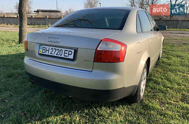 Седан Audi A4 2004 в 