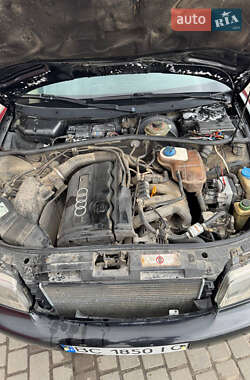 Седан Audi A4 1996 в 