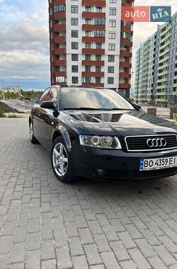 Седан Audi A4 2003 в 