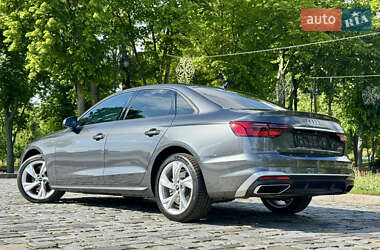 Седан Audi A4 2023 в 