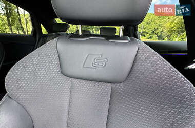 Седан Audi A4 2023 в 