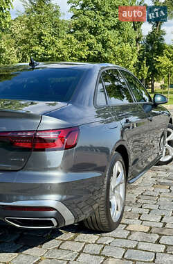 Седан Audi A4 2023 в 