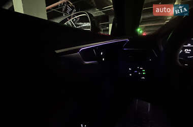 Седан Audi A4 2023 в 