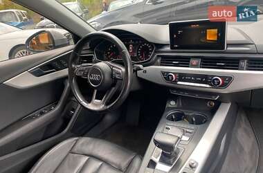 Седан Audi A4 2017 в 