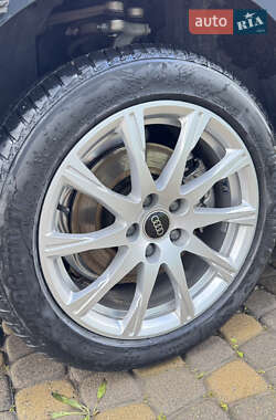 Седан Audi A4 2023 в 