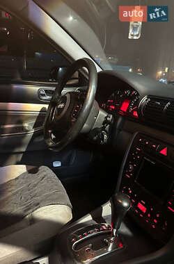 Универсал Audi A4 2000 в 
