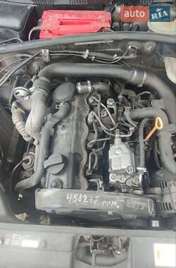 Універсал Audi A4 1996 в 