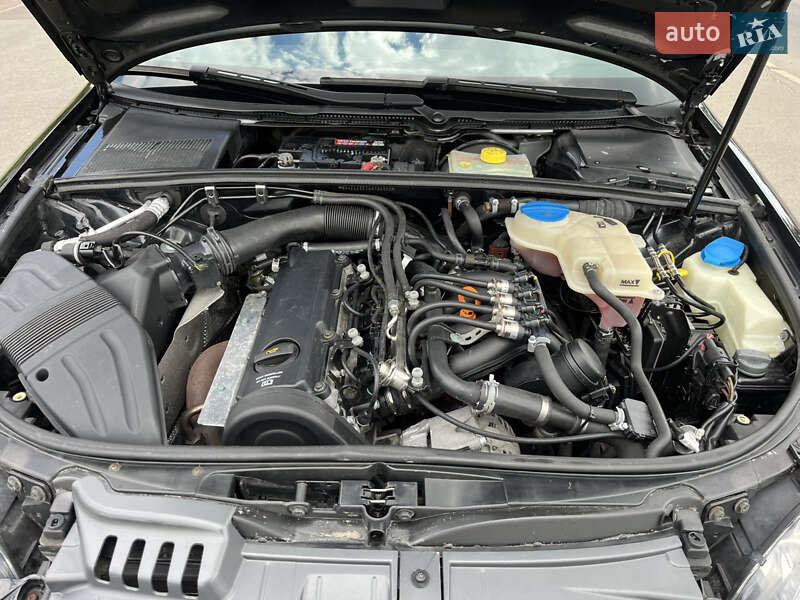 Универсал Audi A4 2006 в Киеве