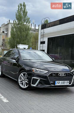 Седан Audi A4 2023 в 