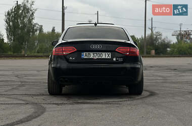 Седан Audi A4 2012 в 