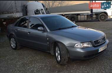 Седан Audi A4 1995 в 