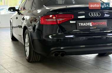 Седан Audi A4 2012 в 