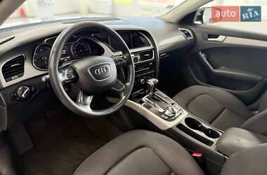 Седан Audi A4 2012 в 