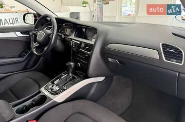 Седан Audi A4 2012 в 