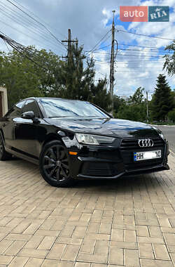 Седан Audi A4 2017 в 