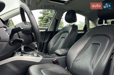 Седан Audi A4 2015 в 
