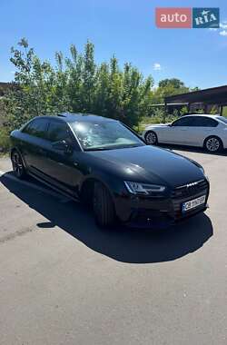 Седан Audi A4 2016 в 