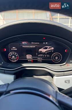 Седан Audi A4 2016 в 