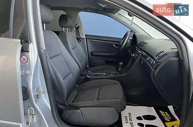 Седан Audi A4 2002 в 