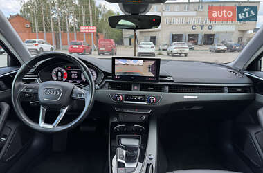 Седан Audi A4 2021 в 