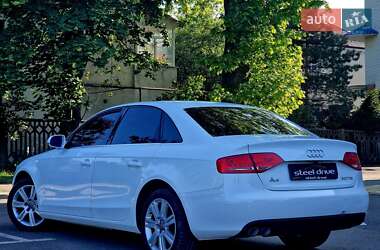 Седан Audi A4 2011 в 