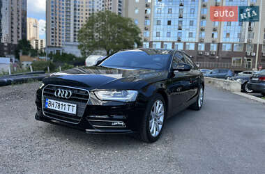 Седан Audi A4 2013 в Одессе
