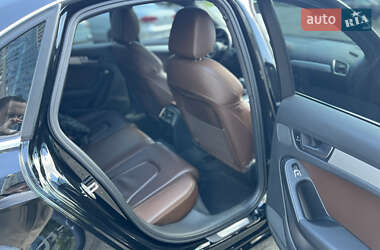 Седан Audi A4 2013 в 