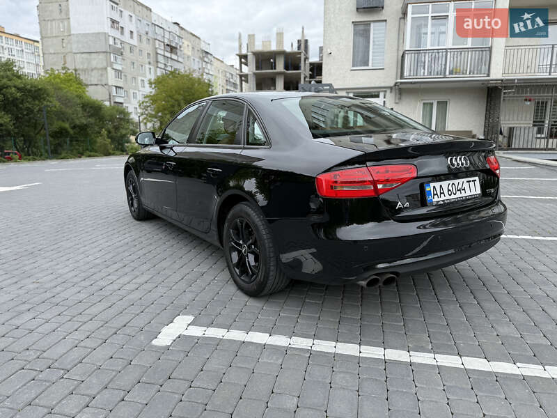 Седан Audi A4 2013 в Киеве