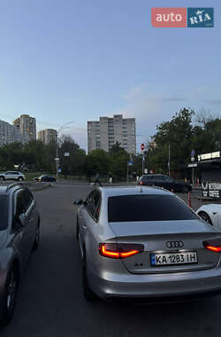 Седан Audi A4 2015 в 
