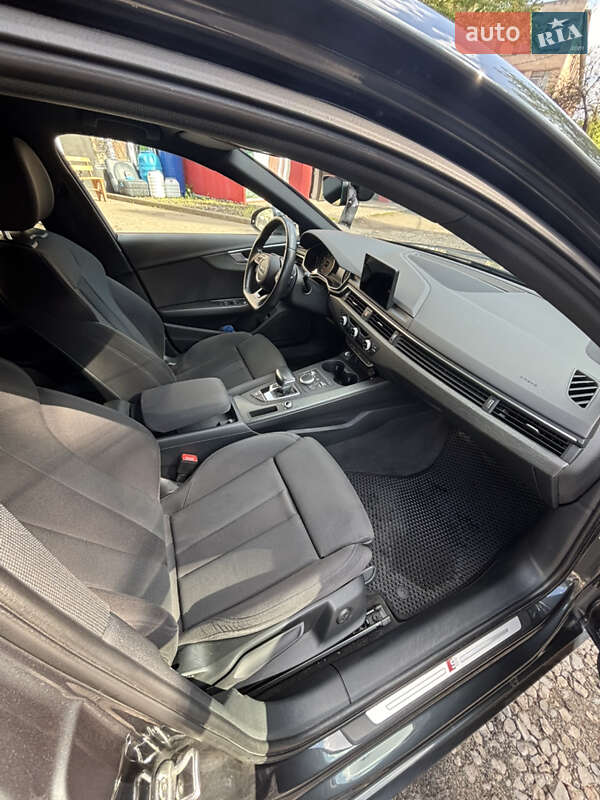 Универсал Audi A4 2018 в Кривом Роге