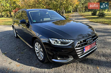 Универсал Audi A4 2020 в 