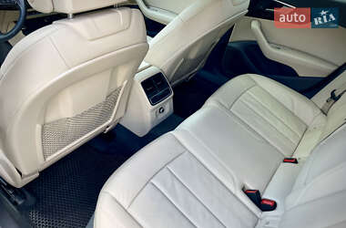 Седан Audi A4 2017 в 