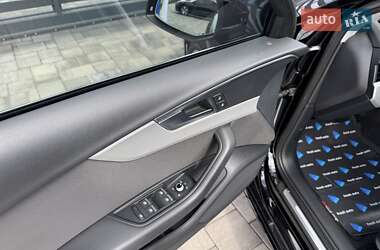 Универсал Audi A4 2020 в 