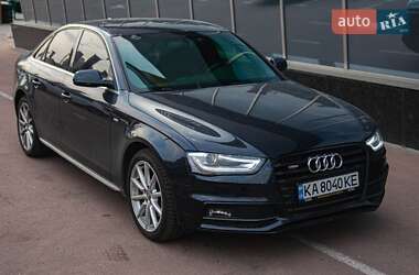 Седан Audi A4 2015 в 