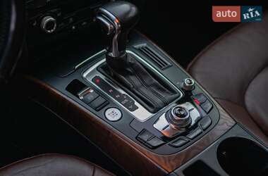 Седан Audi A4 2015 в 