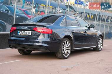 Седан Audi A4 2015 в 