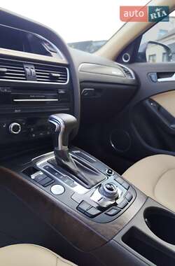Седан Audi A4 2014 в 