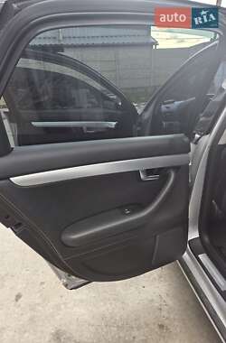 Седан Audi A4 2006 в 