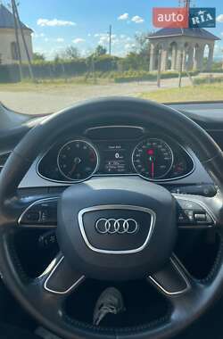 Седан Audi A4 2013 в 