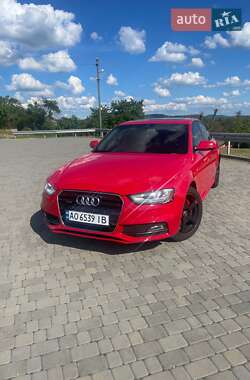 Седан Audi A4 2013 в 