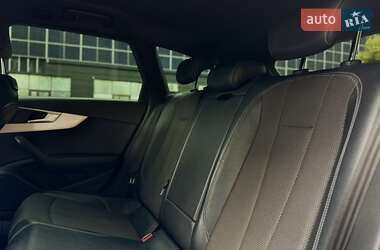 Универсал Audi A4 2019 в 