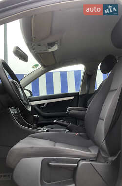 Седан Audi A4 2006 в 