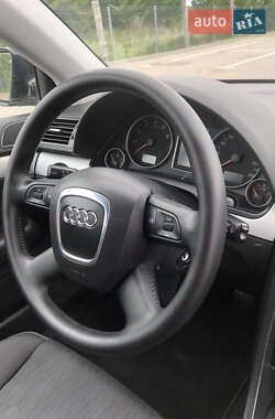 Седан Audi A4 2006 в 