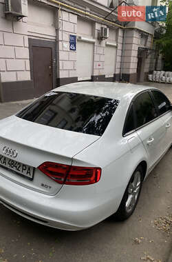 Седан Audi A4 2009 в 