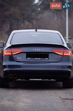 Седан Audi A4 2014 в 