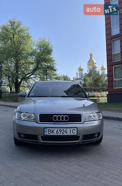 Универсал Audi A4 2004 в 