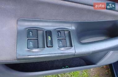 Седан Audi A4 1999 в 