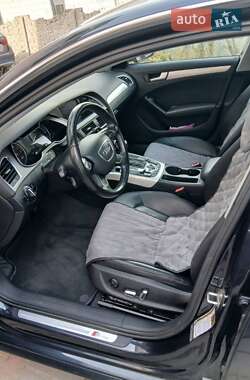 Седан Audi A4 2014 в 